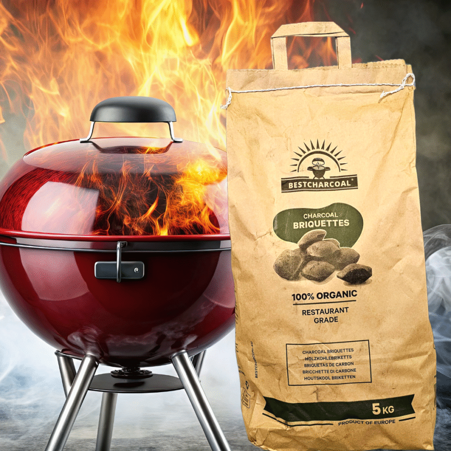 Briketter av restaurangkvalitet -5kg grillbriketter av hårdträ med EU-ursprung från träkolstillverkare av världsklass Rena fina kvalitets briketter för dig som föredrar briketter i din klotgrill, Weber 57, smoker, offset-smoker eller grill Ni önskade, vi lyssnade. Det finns en hel del grillare som föredrar briketter före träkol (lump wood charcoal). Anledningarna är sannolikt olika beroende på vem man frågar. Vissa tycker att brikettdoften väcker minnen från barndomen andra har helt enkelt hittat sitt sätt styra temperaturen i sin klotgrill på ett enklare sätt med briketter än med träkol. Oavsett vilket har vi inte tagit in briketter förrän vi hade en etablerad och pålitlig producent bakom oss - Best Charcoal. Detta varumärke som vi sålt i snart 10 år har alltid levererat trygga, säkra, stabila och väldoftande kvalitetsprodukter - ofta uttryckt som "restaurangkvalitet". Nöj dig inte med något sämre, då en brikett i praktiken skulle kunna bestå av vilket "mög" som helst. I kamadogrillar? I kamadogrillar skall du använda grillkol (exempelvis Ek & Björk kolen ) av hög kvalitet, detta då träkol lämnar en betydligt mindre askmängd efter sig, något som är eftersträvansvärt i en grill som inte kan smygdra luft. I offset smokers? Vi har kunder som grundar med briketter i sin offset smoker och därefter matar med ekved eller annat hårdträ för rökproduktion. Detta är ekonomiskt för dig som saknar fri tillgång till torr ved. Ersätta briketterna grillkol!? Det kan du absolut göra, läs vårt tips nedan hur du då tänder kolen. BBQmonster noterar att användare av Bullet smokers såsom Smokey Mountain från Weber och kunder som kör low & slow i klotgrillar generellt är mer nöjda med Quebracho Blanco än någon annan kolsort, detta oavsett om det rör sig om low & slow eller hot & fast. Beskrivning Briketterna är i storleken 5cm x 5cm x 3cm och väger 28 gram per styck. Briketterna är helt luktfria när du luktar i påsen, vilket man alltid bör kunna förvänta sig men som ändå inte kan tas för givet då både bindmedel och kolpulvers ursprung kan vara tveksamt. Råd och tips för low & slow: Glödtiden är lång vid korrekt antändning mycket lång. Korrekt antändning innebär att man ej antänder mer än en liten del av briketterna med en tändkub och låter därefter kolen antändas varefter glöden letar sig framåt, oftast som en snake. Genom att använda dig av denna teknik kan köra  low & slow i timmar även i en oisolerad grill. Skippa alltså tändröret/skorstenständaren och gå över till luktfria tändkuber. Om du vill veta mer om grunderna till BBQ och framgångsrik, stabil low and slow så rekommenderar vi att du kikar in på vår online-grillskola