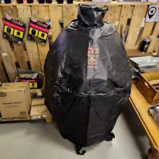 Regnskydd Kamado grillar Överdrag - Väderskydd med mjuk insida Delbart med dragkedja om du byggt in din kamado 4 klickfäste och 2 dragsnoddar - klarar stormar Stor dold ventilation för mindre kondens