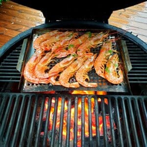 Rödräkor Gigantiska perfekta för att grilla hela över het glöd marinera gärna i het lime marinad
