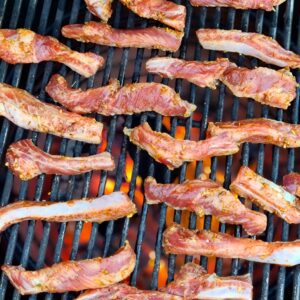 Ribfingers iberico är en köttdetalj från den spanska rasen och är köttet som sitter mellan revbenen perfekt för grillning och burnt ends